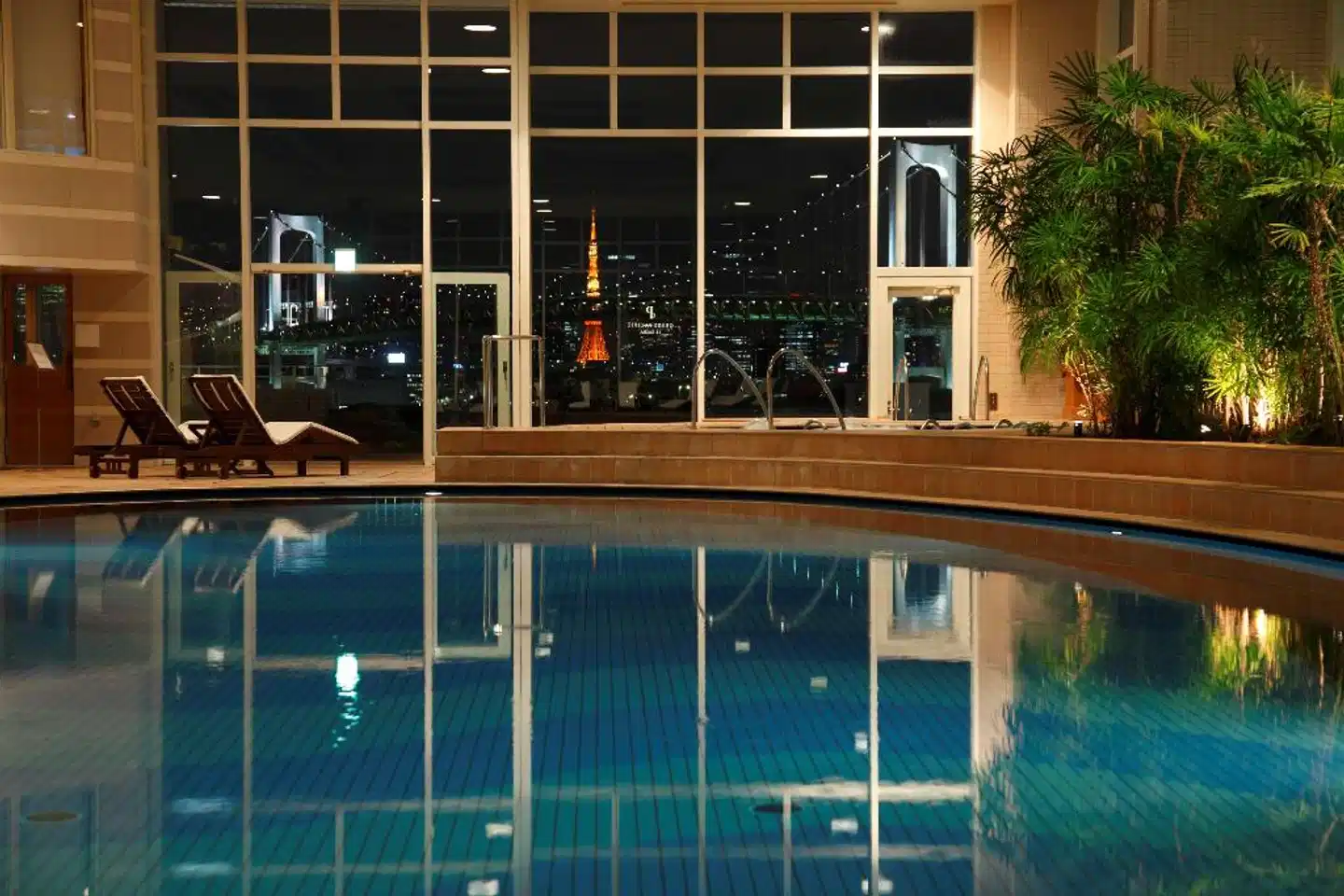Hilton Tokyo Odaiba Pool