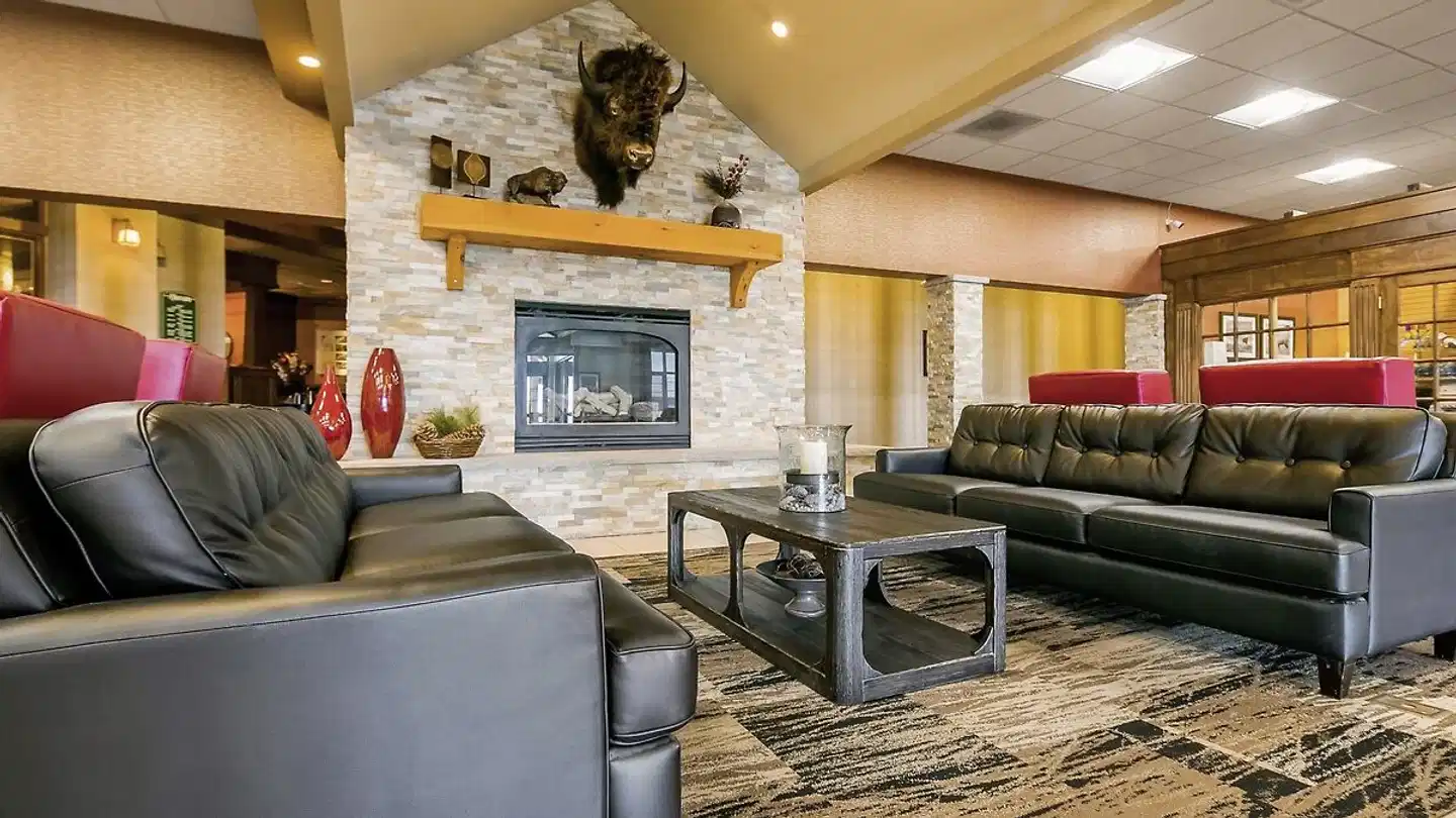 Best Western Ramkota Hotel Lobby