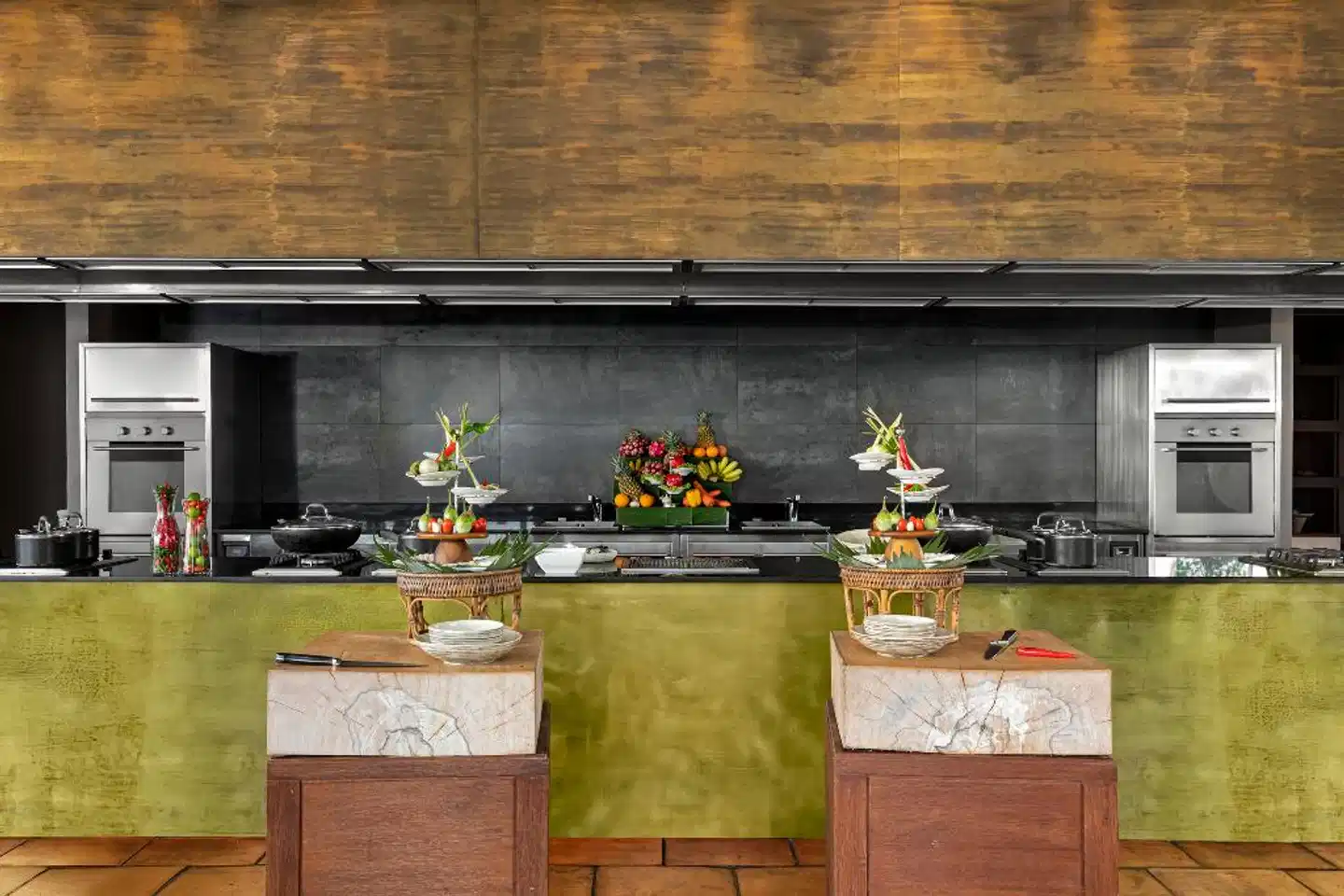 Paresa Resort Restaurant