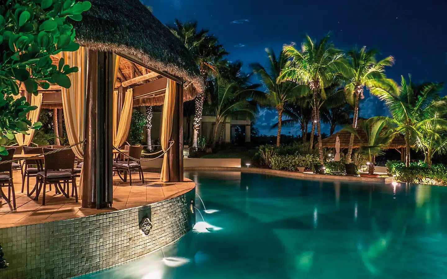 Grand Isle Resort & Residences Pool