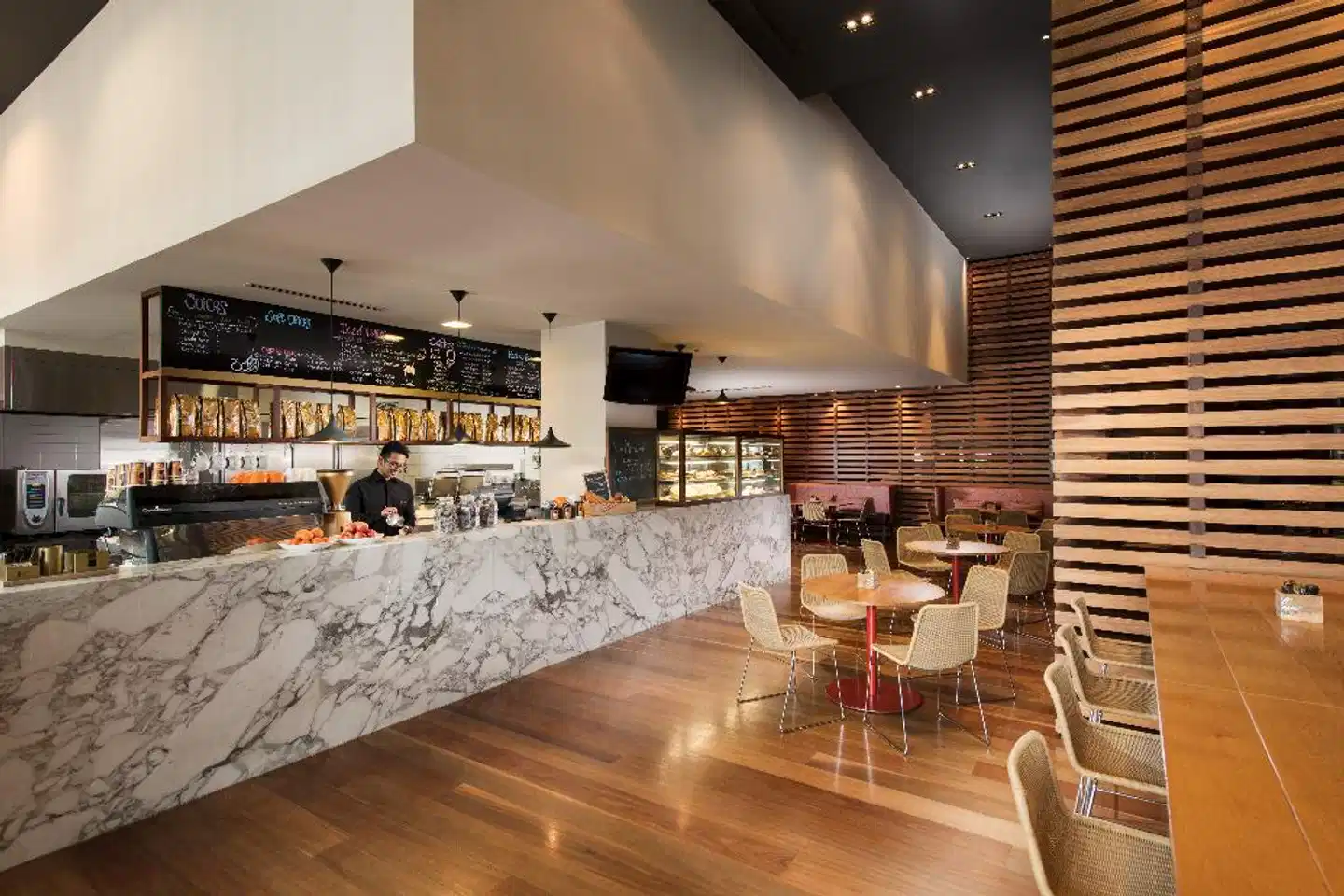 Pan Pacific Melbourne Bar