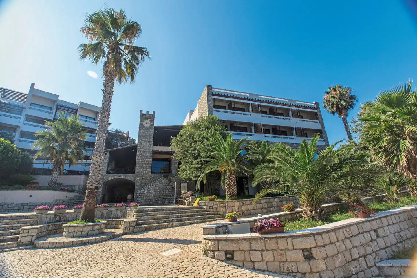 Radisson Wind Rose Resort Montenegro Aussenansicht