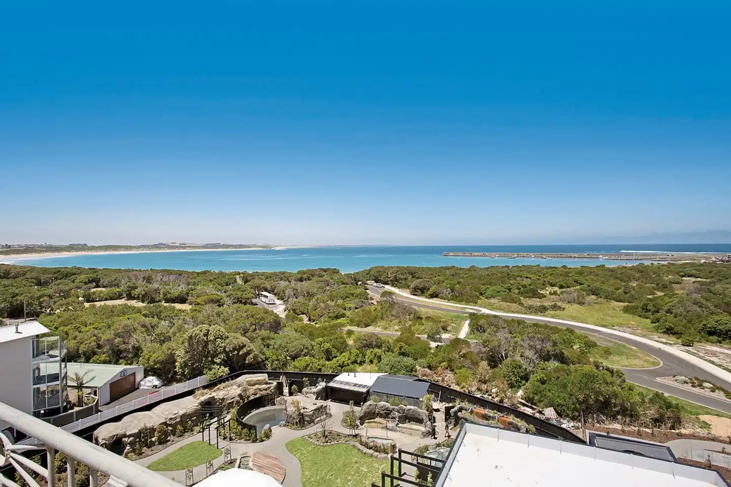 Deep Blue Hotel & Hot Springs Landschaft