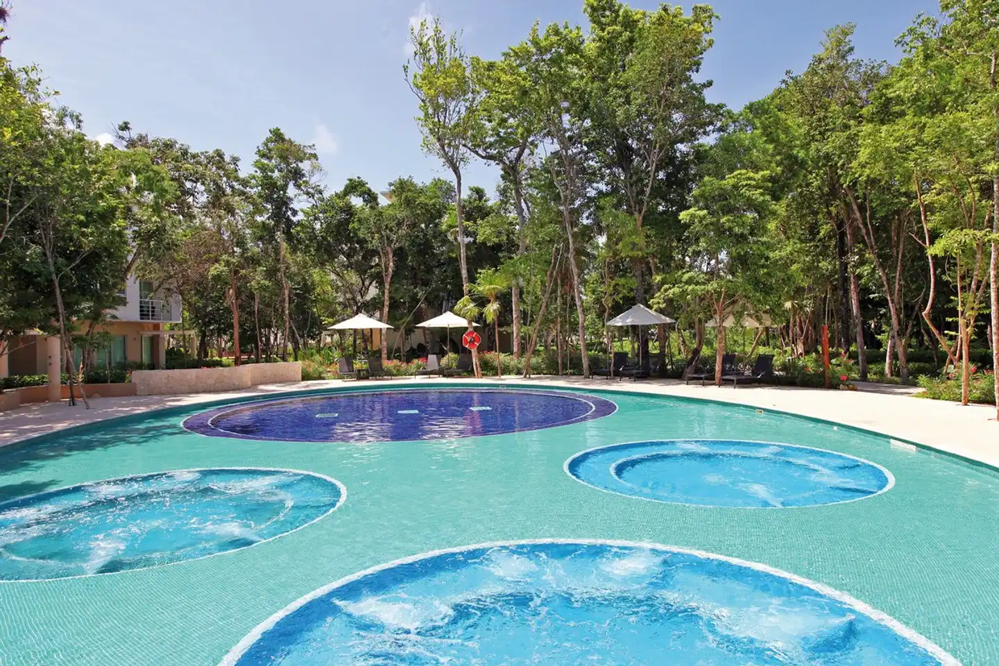 Bahia Principe Luxury Sian Ka'an Pool