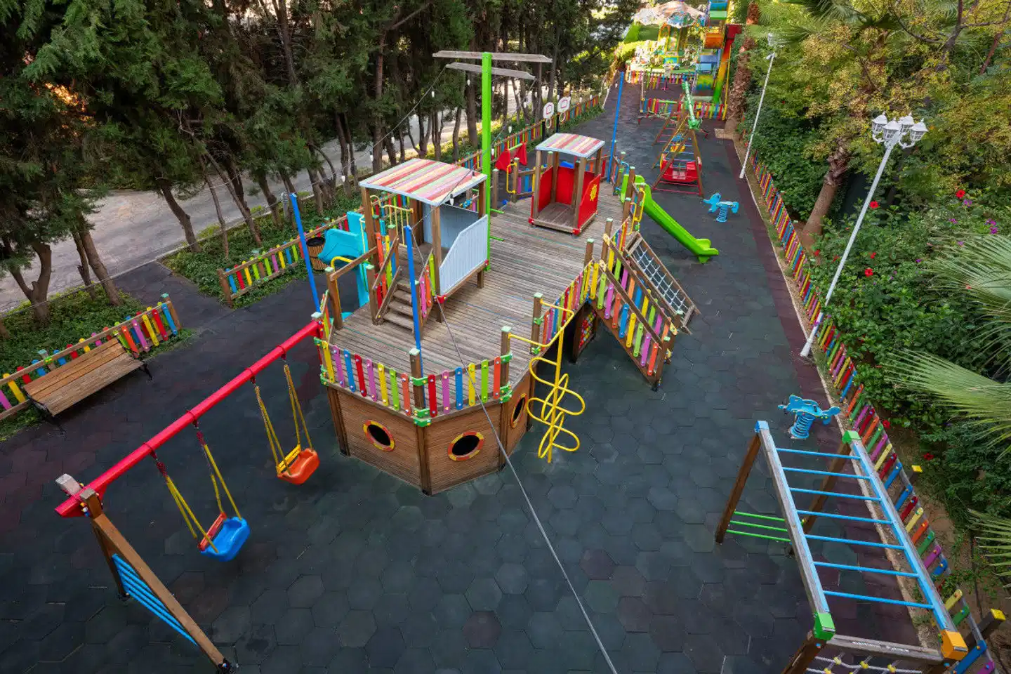 Rubi Platinum Spa Resort & Suites Sport und Entertainment