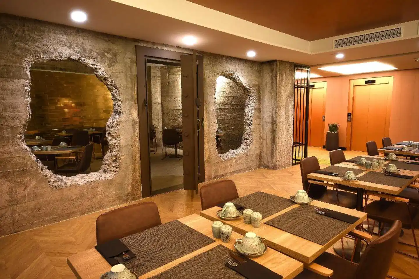 Design Plus Bex Hotel Wellness