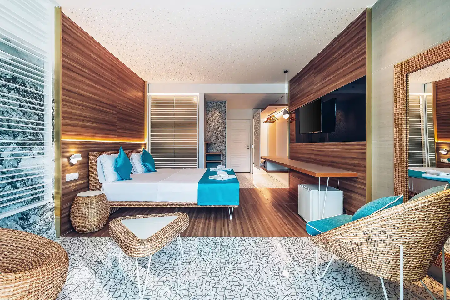 Carine Hotel Kumbor Superior Wohnbeispiel