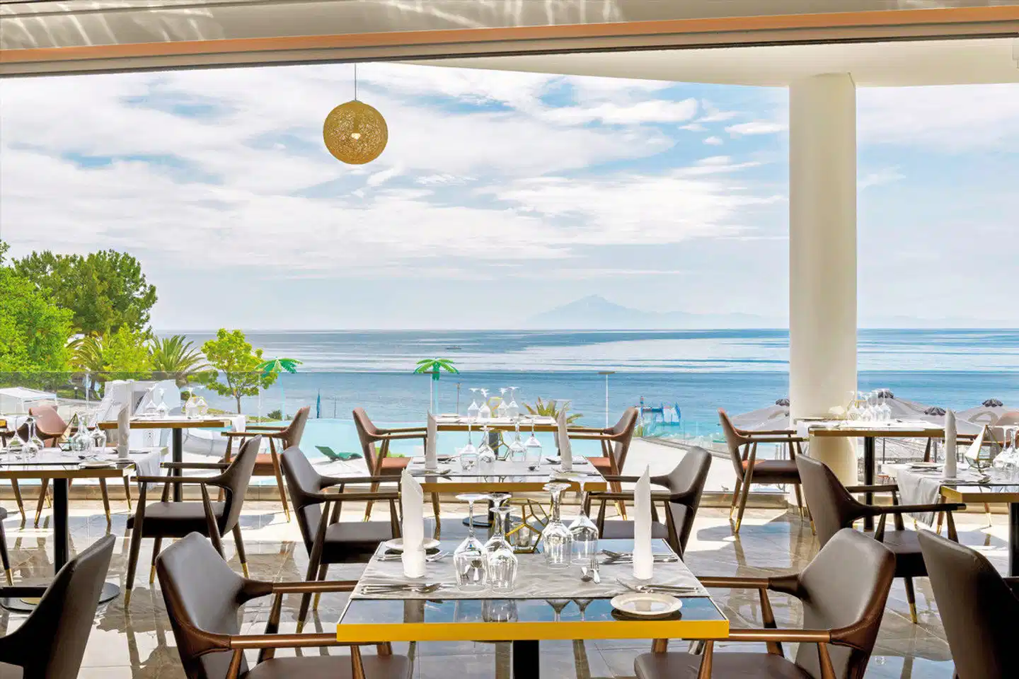 Alexandra Elegance Restaurant