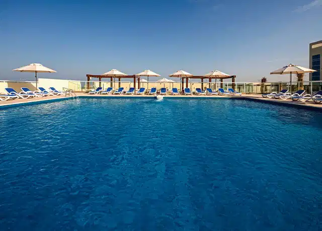 Radisson Resort Ras Al Khaimah Marjan Island Pool