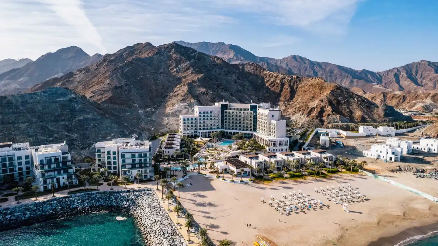 Address Beach Resort Fujairah Aussenansicht