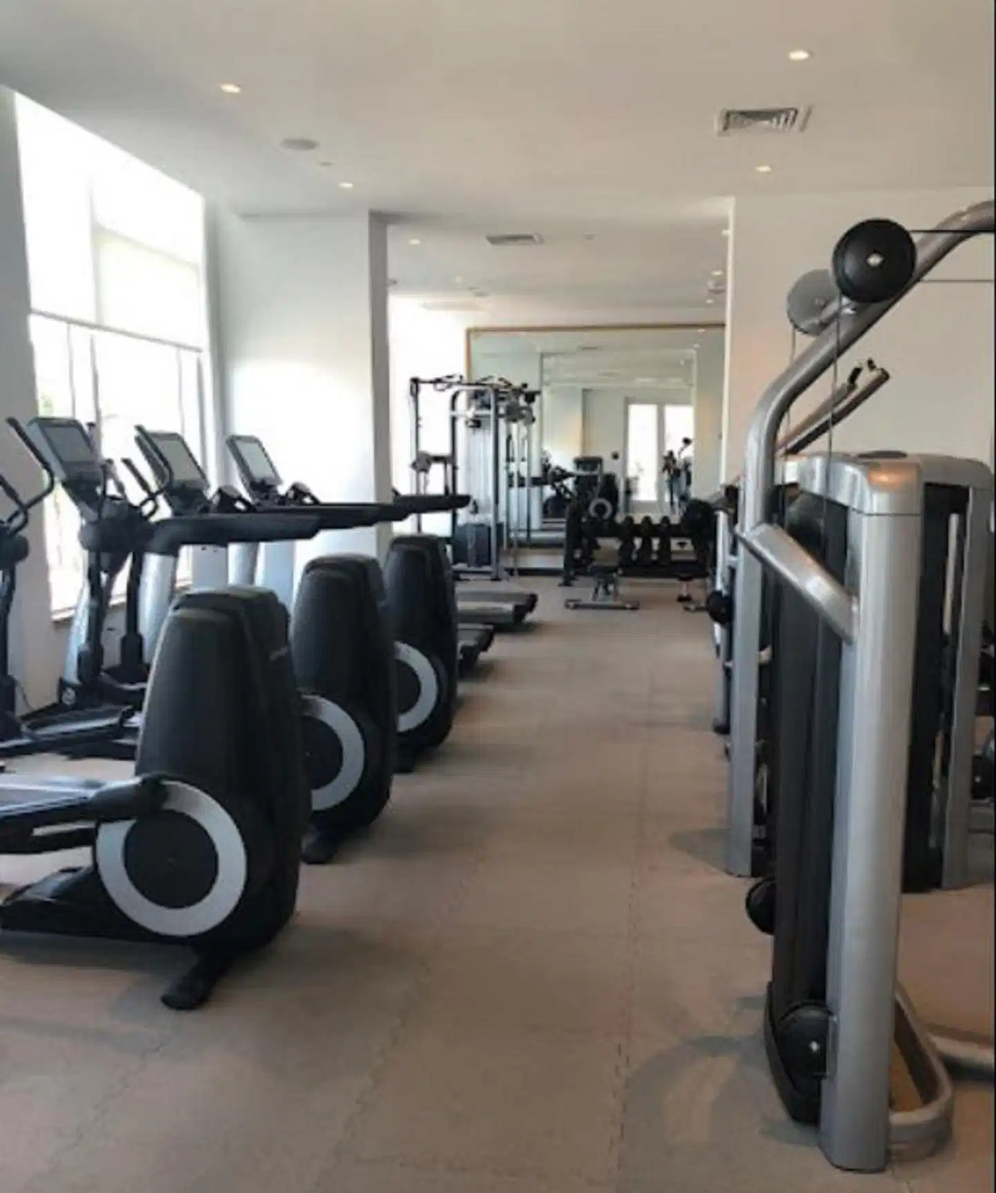 Arlo Wynwood Sport und Entertainment