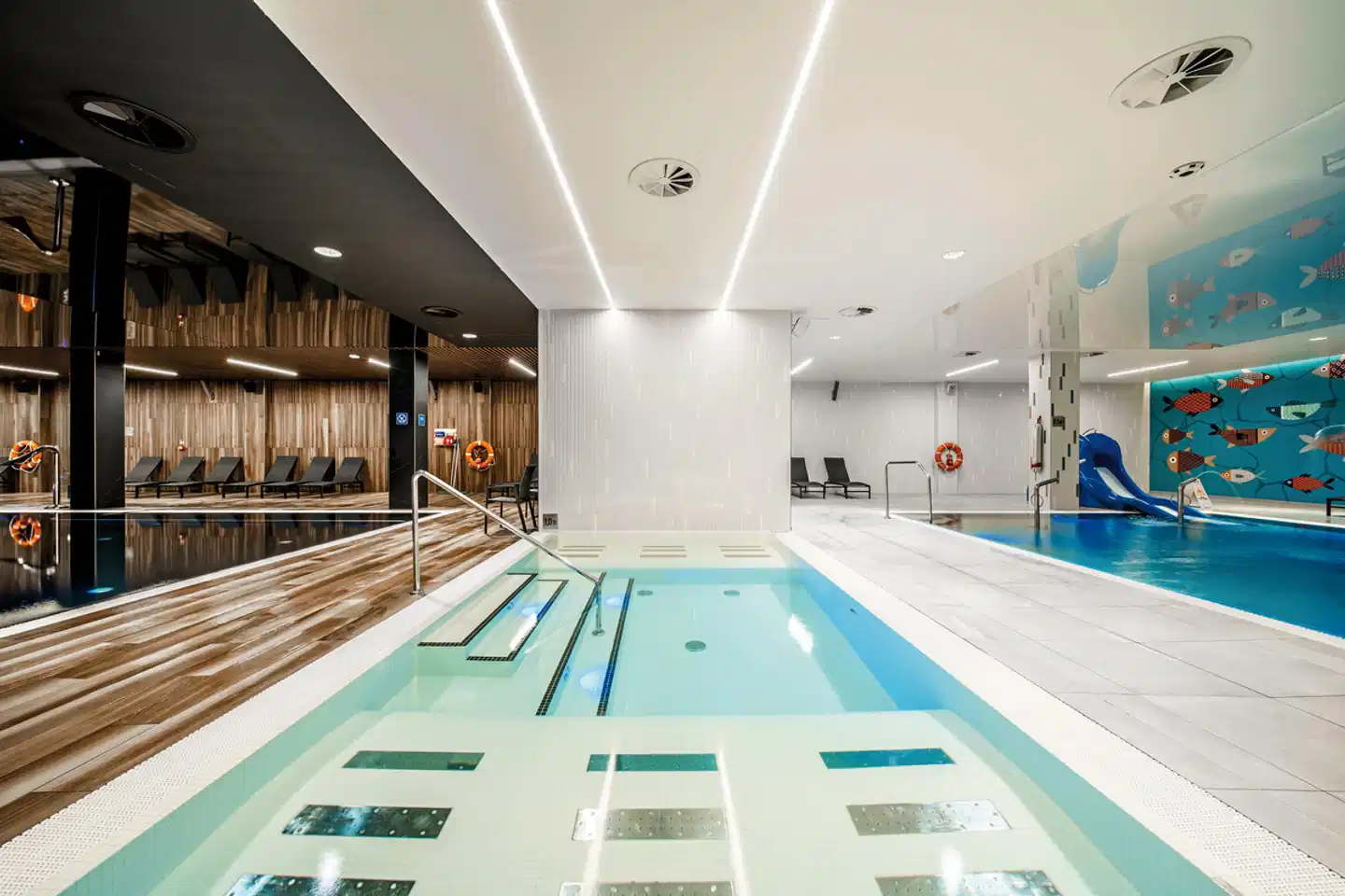 Elements Hotel & SPA Hallenbad