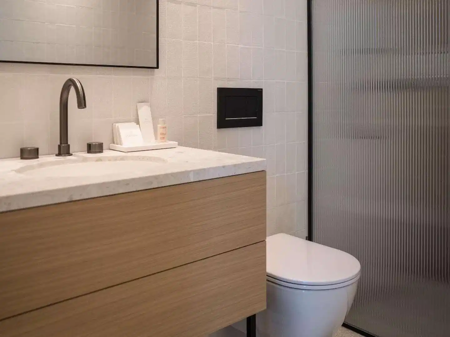 Elkonin Tel Aviv - MGallery Hotel Collection Badezimmer