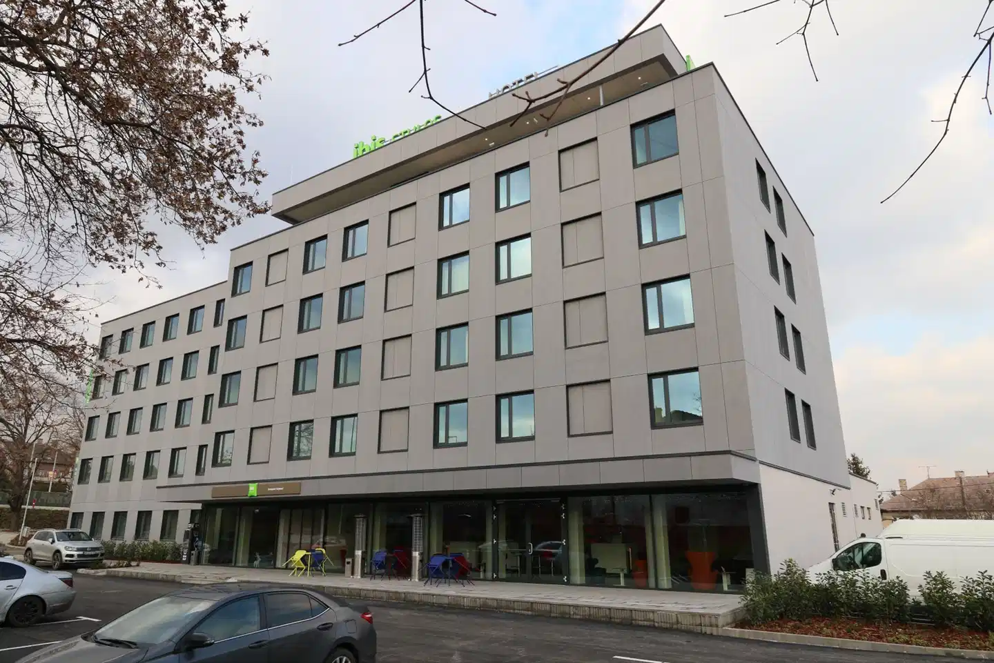 ibis Styles Budapest Citywest Aussenansicht