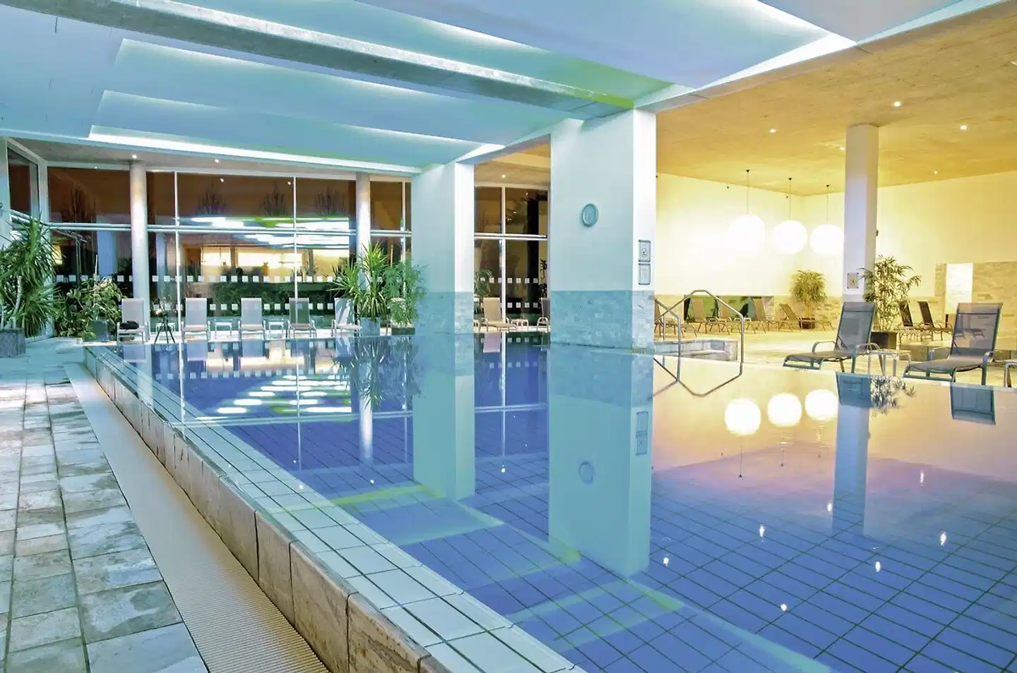 Hotel de France Hallenbad