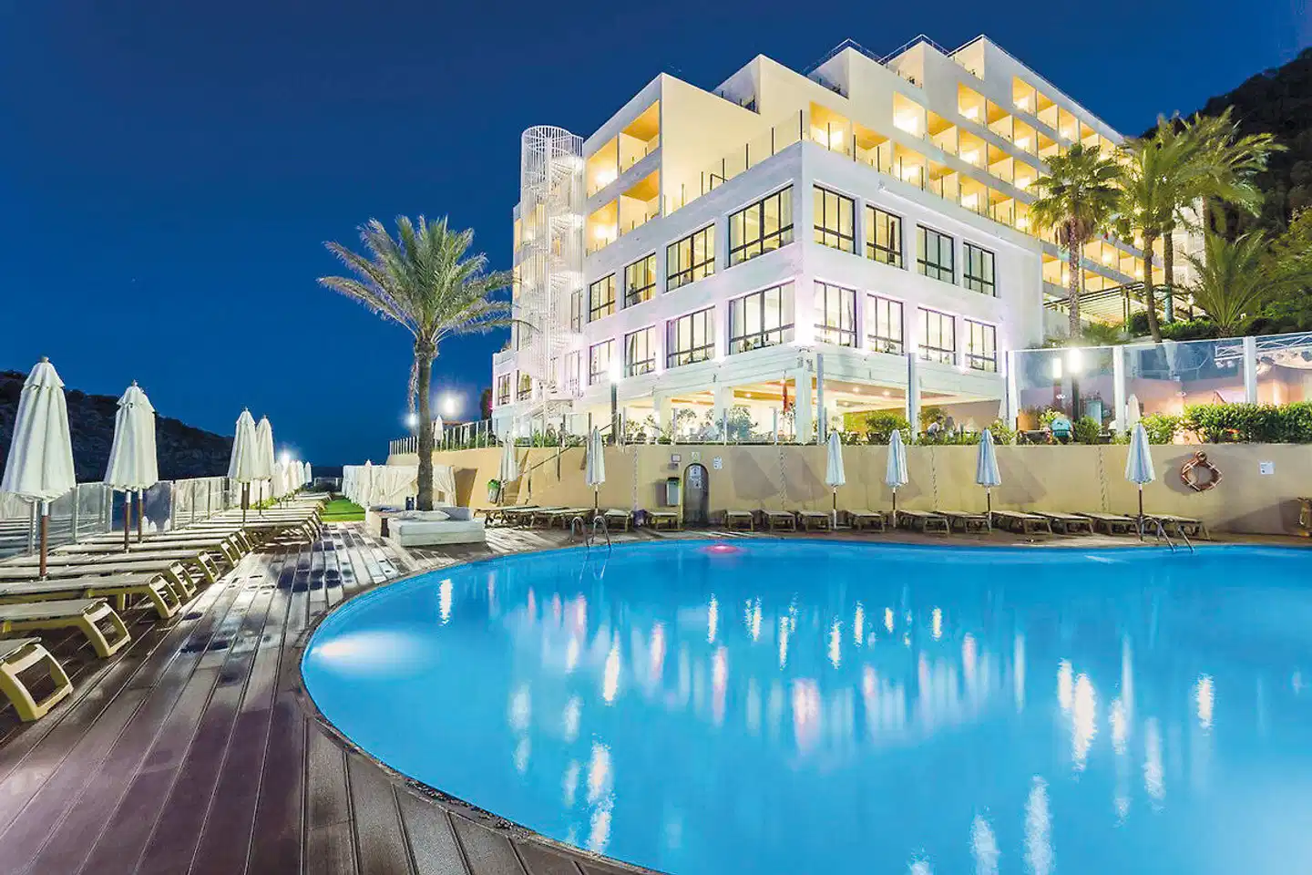 Palladium Cala Llonga Aussenansicht