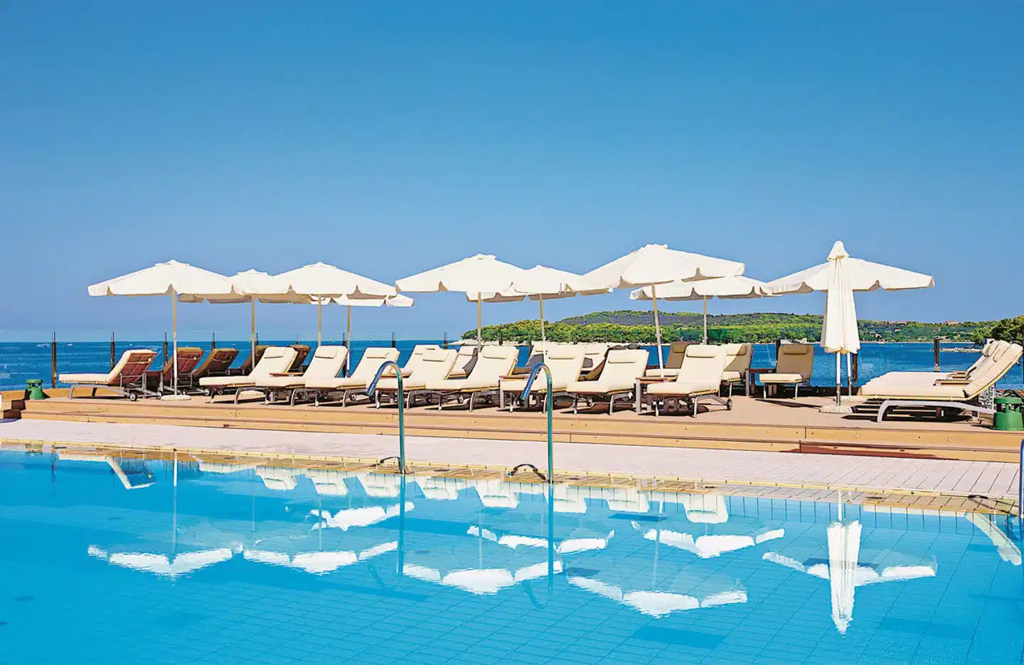 Splendid Resort Pool