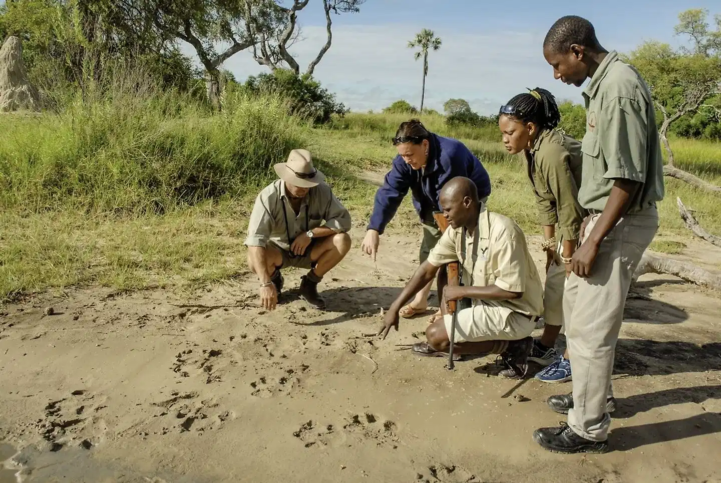Sanctuary Baines Camp Sport und Entertainment