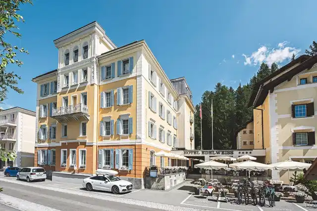 Hotel Edelweiss Aussenansicht