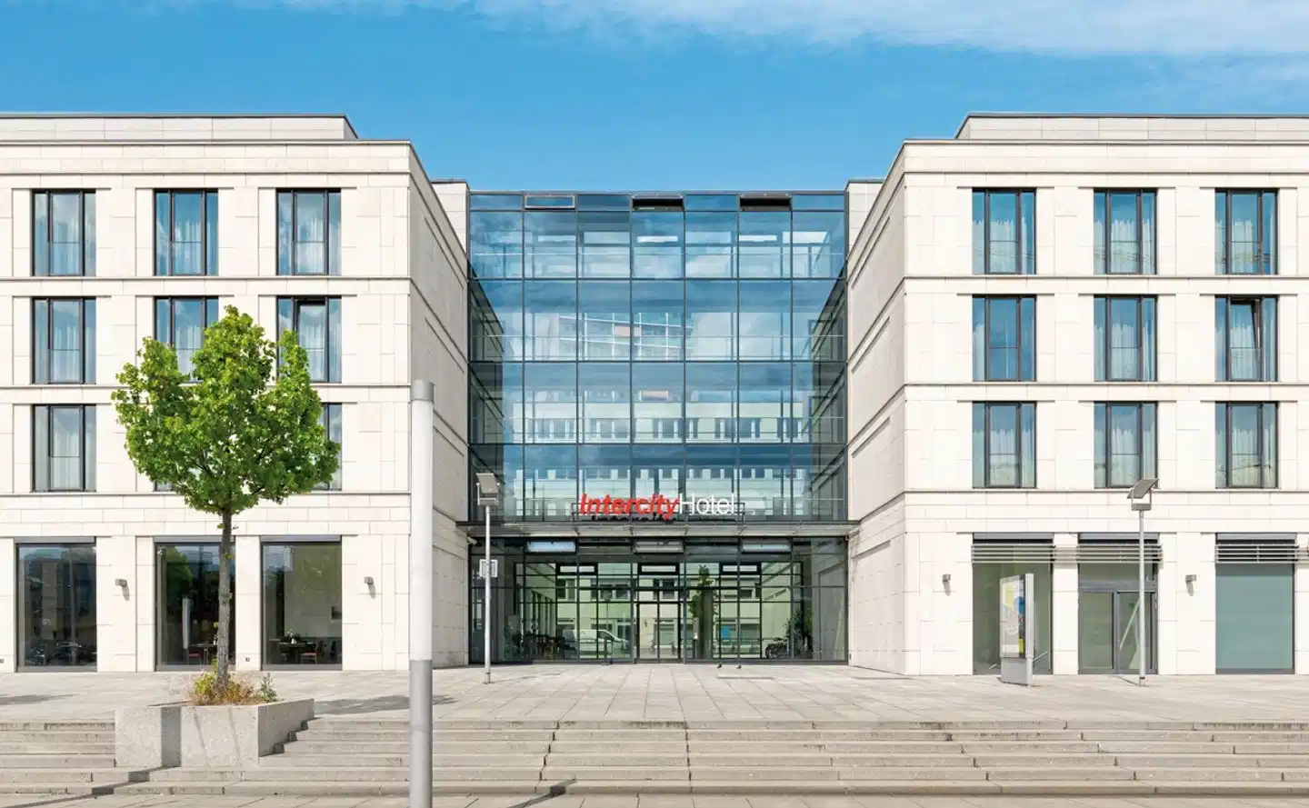 IntercityHotel Dresden Aussenansicht