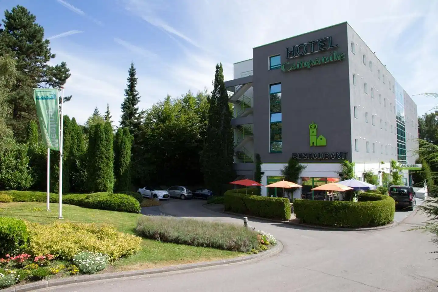 Campanile Hotel Luxembourg Aéroport Aussenansicht
