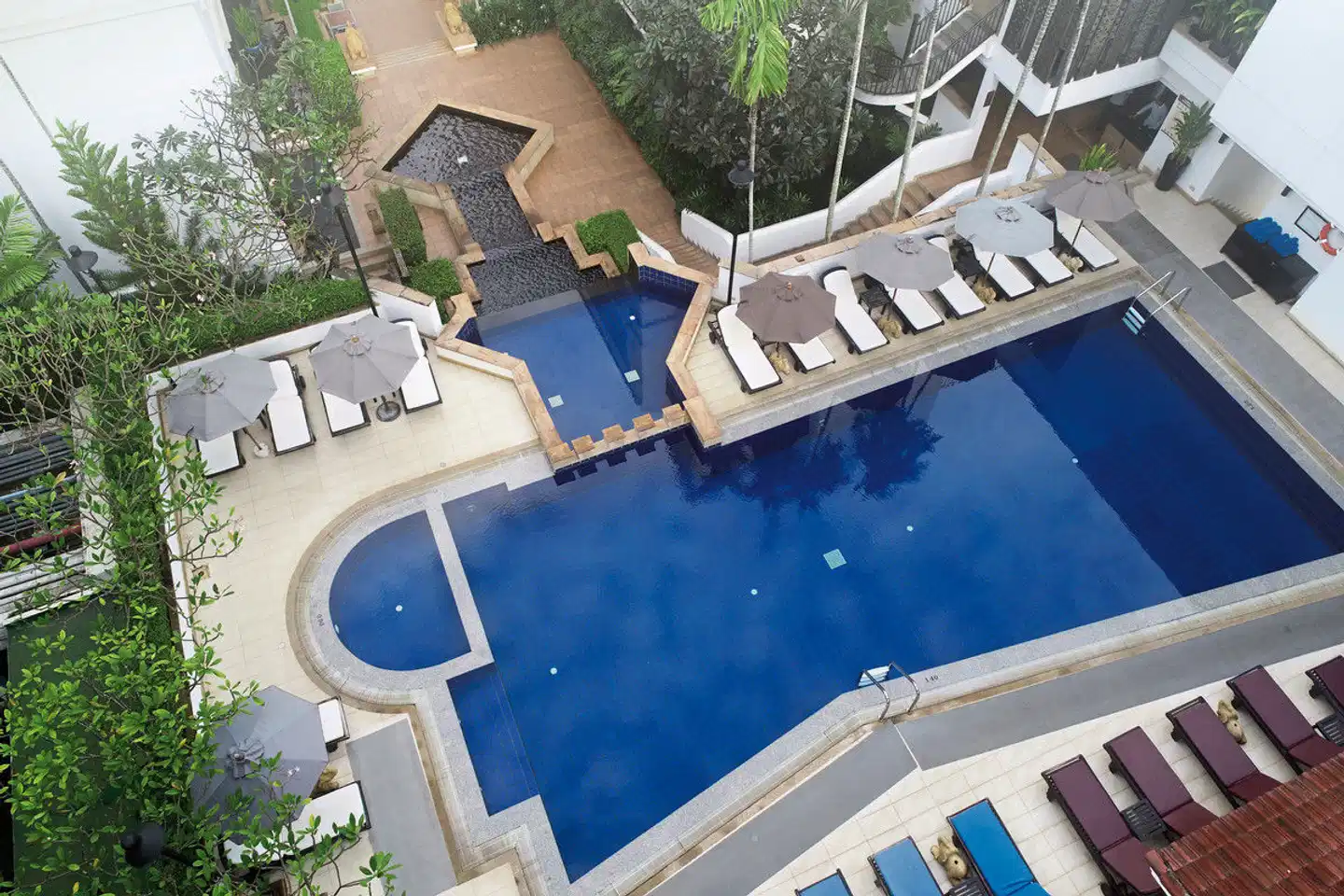 Tara Angkor Hotel Pool