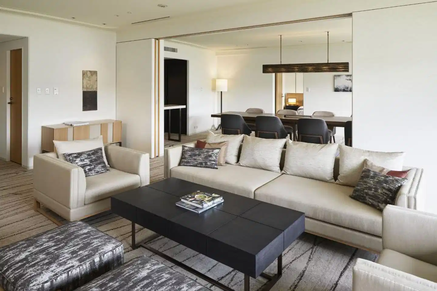 The Prince Kyoto Takaragaike, Autograph Collection Wohnbeispiel