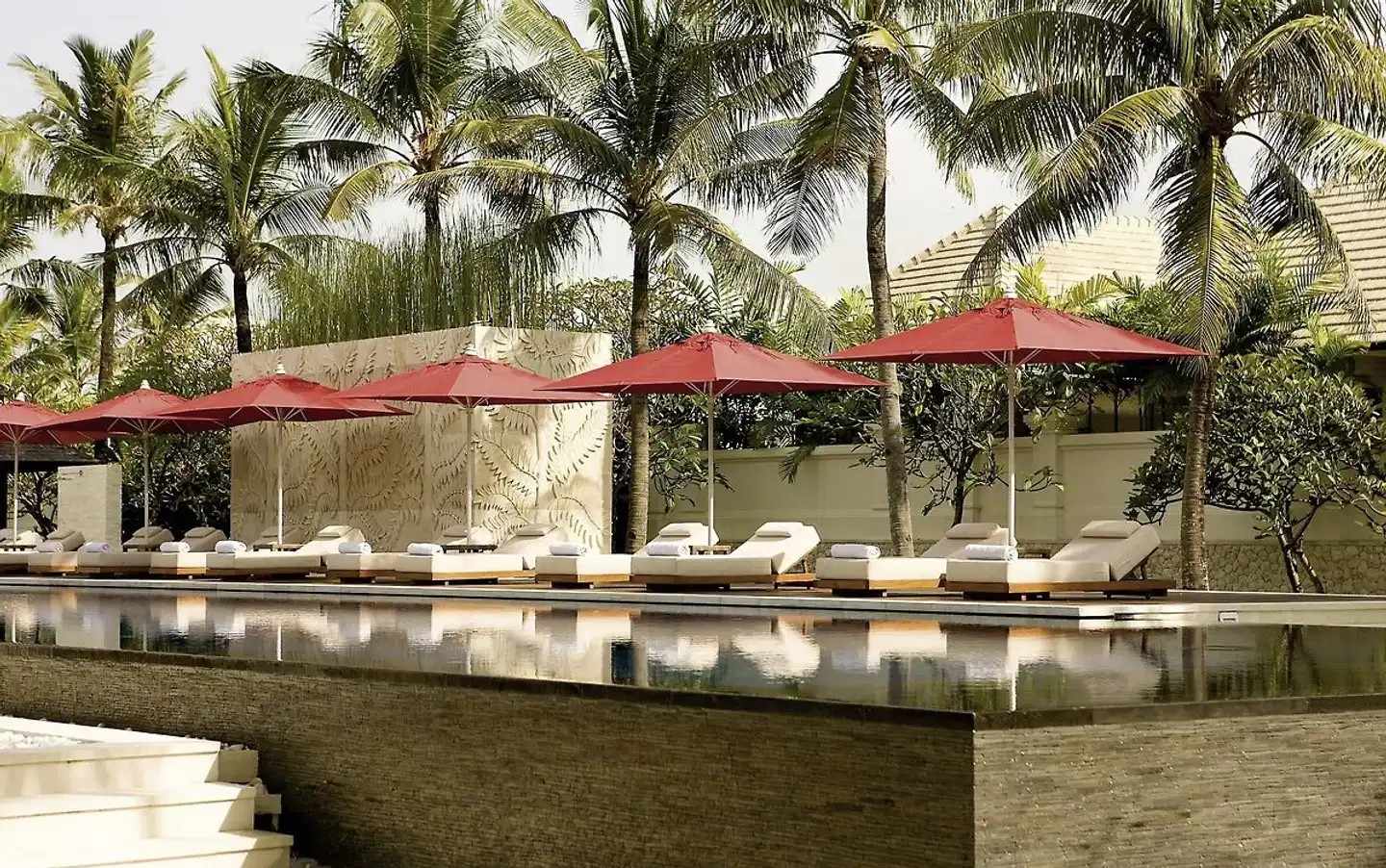 The Royal Santrian Luxury Beach Villas Pool