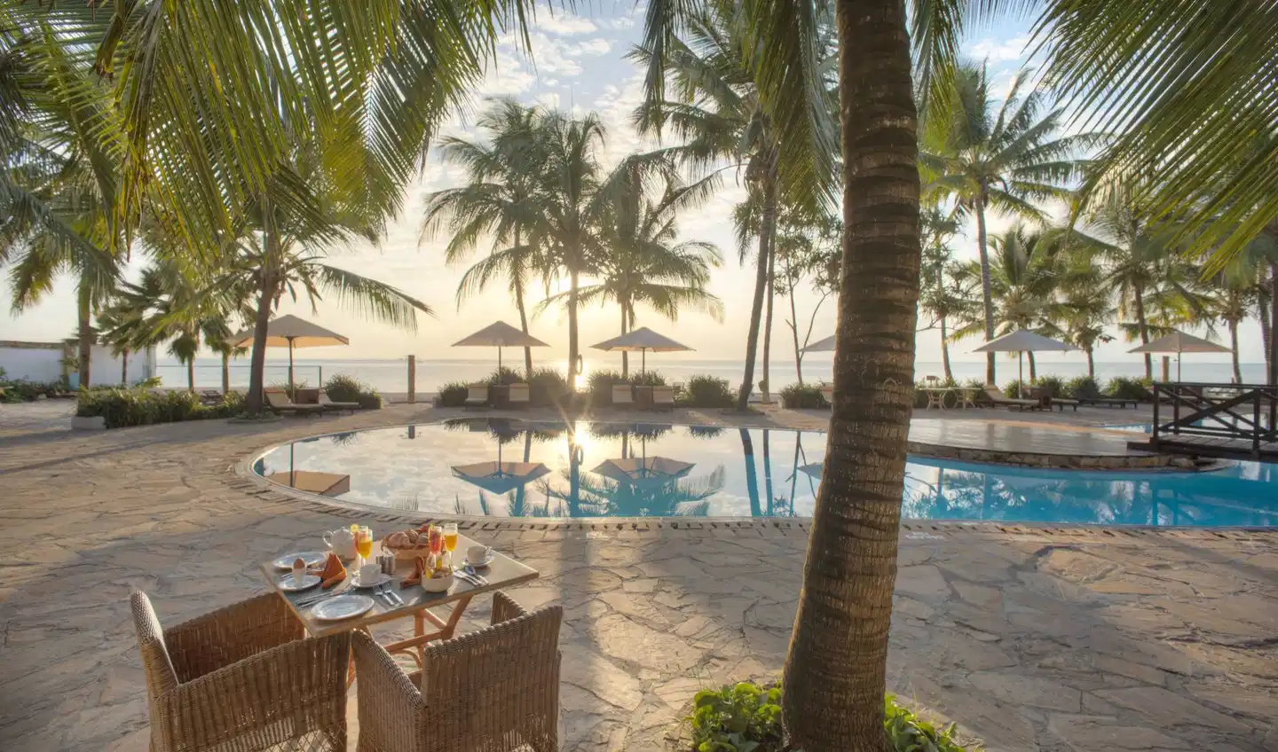 Sultan Sands Island Resort POOL