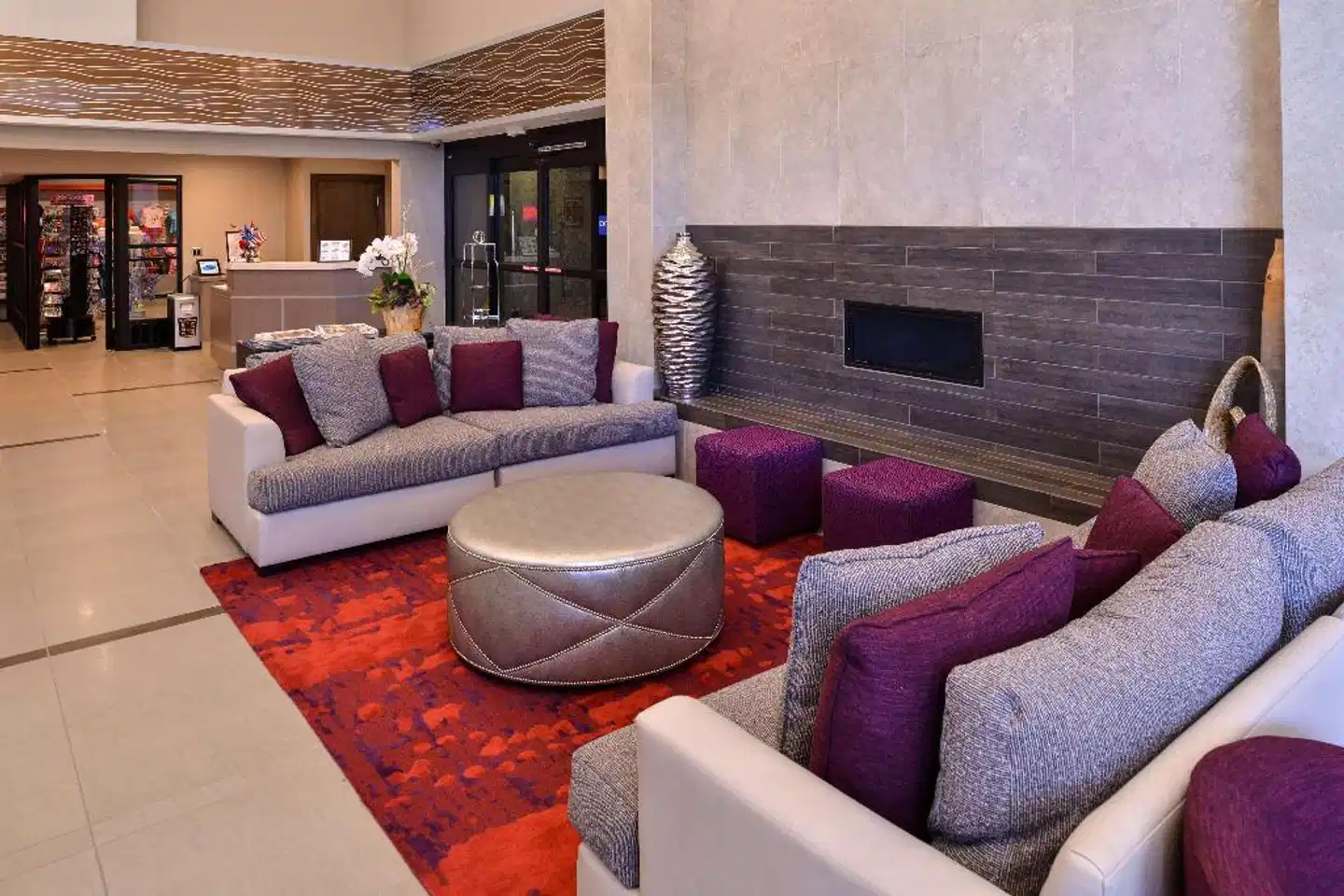 Best Western Plus Park Place Inn - Mini Suites Lobby