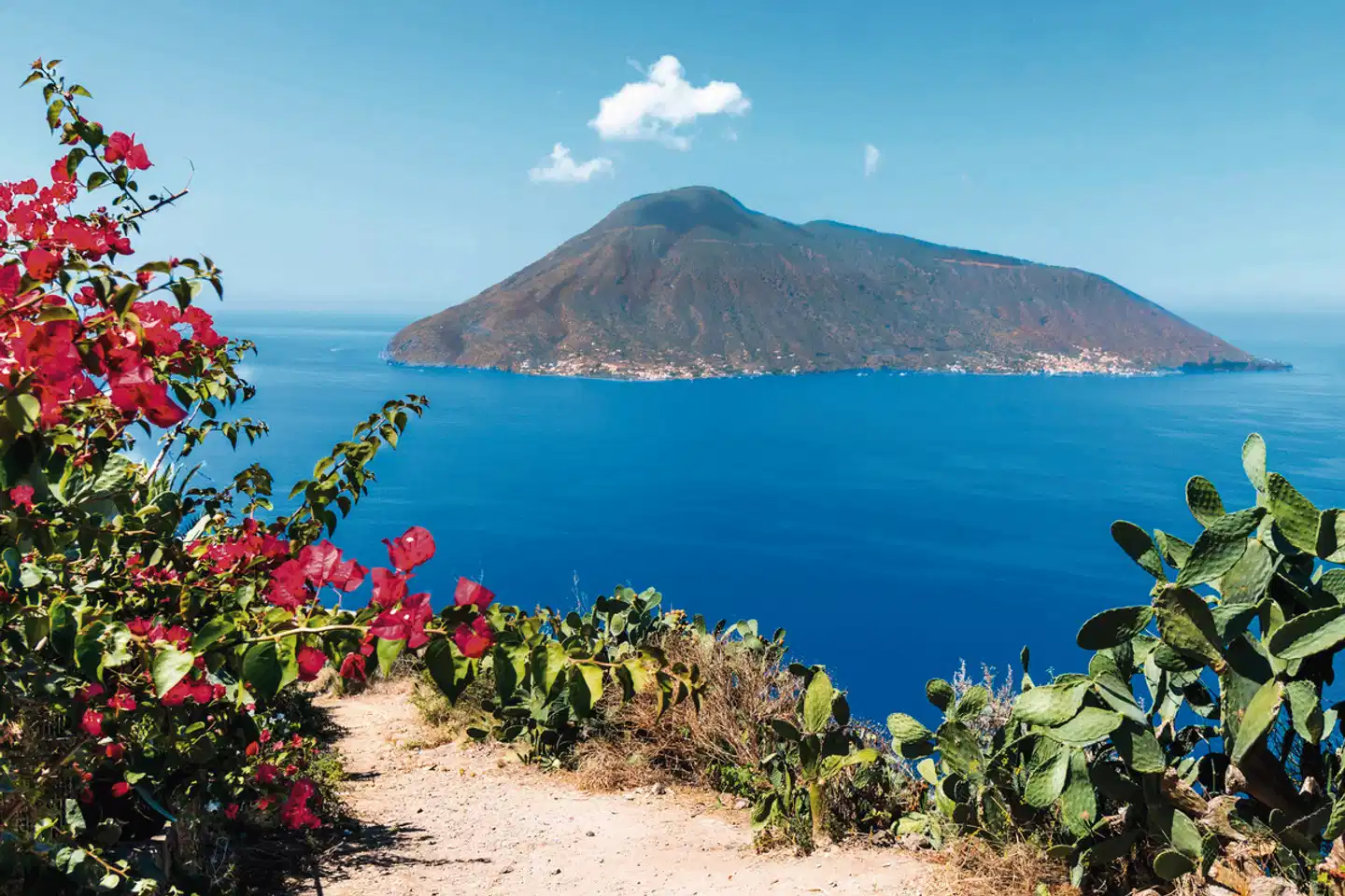 Inselhüpfen individuell - Lipari, Stromboli, Salina Landschaft