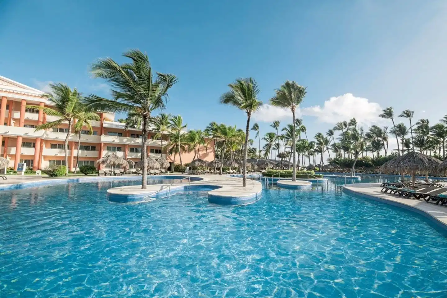 Iberostar Waves Punta Cana Pool