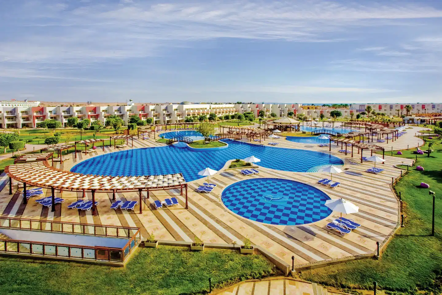 Sunrise Crystal Bay Resort - Grand Select - Pool