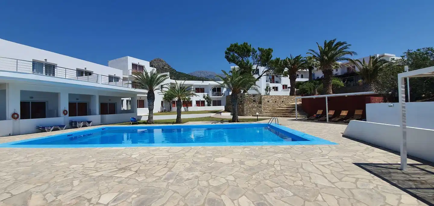 Porto Belissario POOL