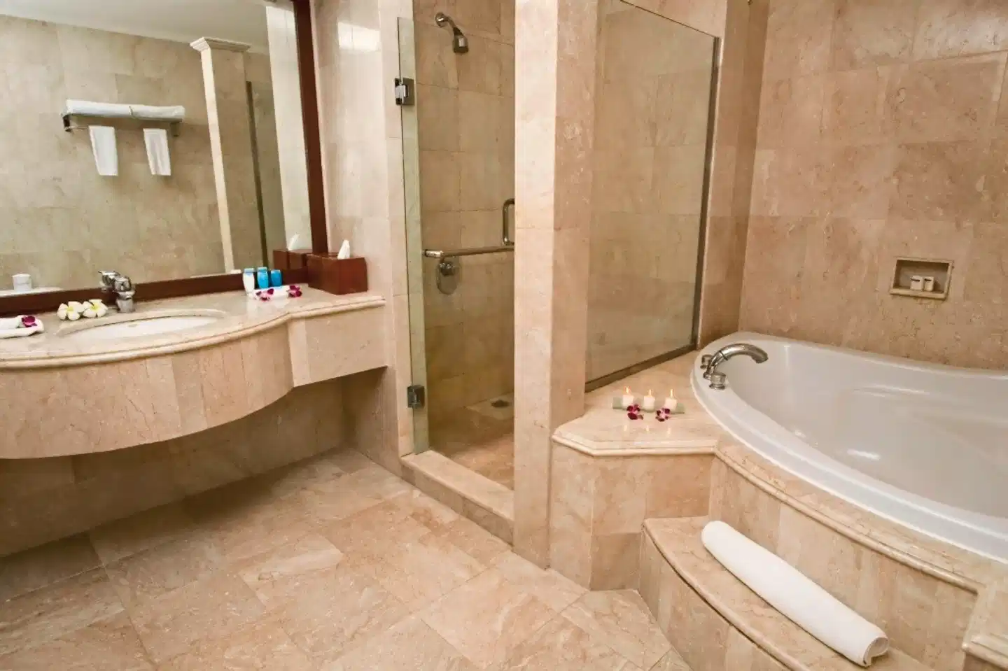 Nikko Bali Benoa Beach BATHROOM