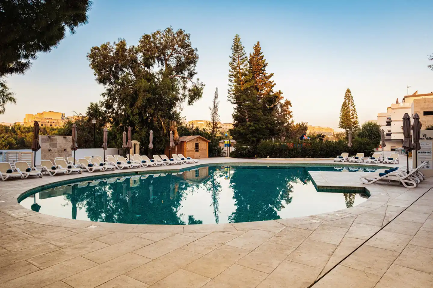 Urban Valley Hotel & Spa Pool