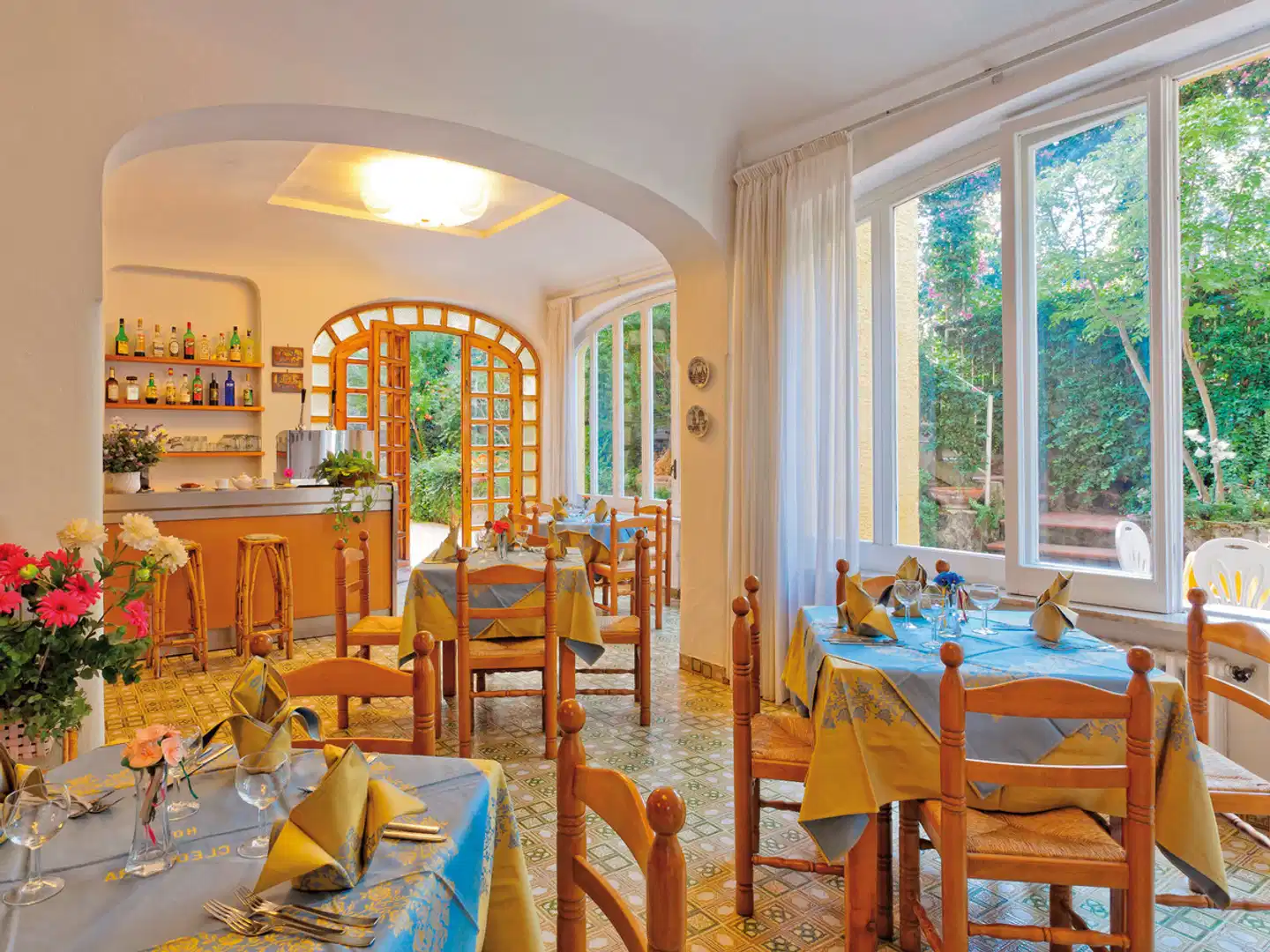 Cleopatra RESTAURANT