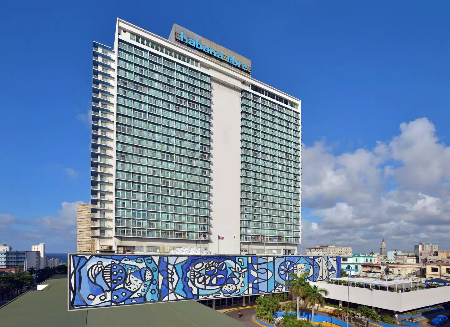 Tryp Habana Libre Aussenansicht