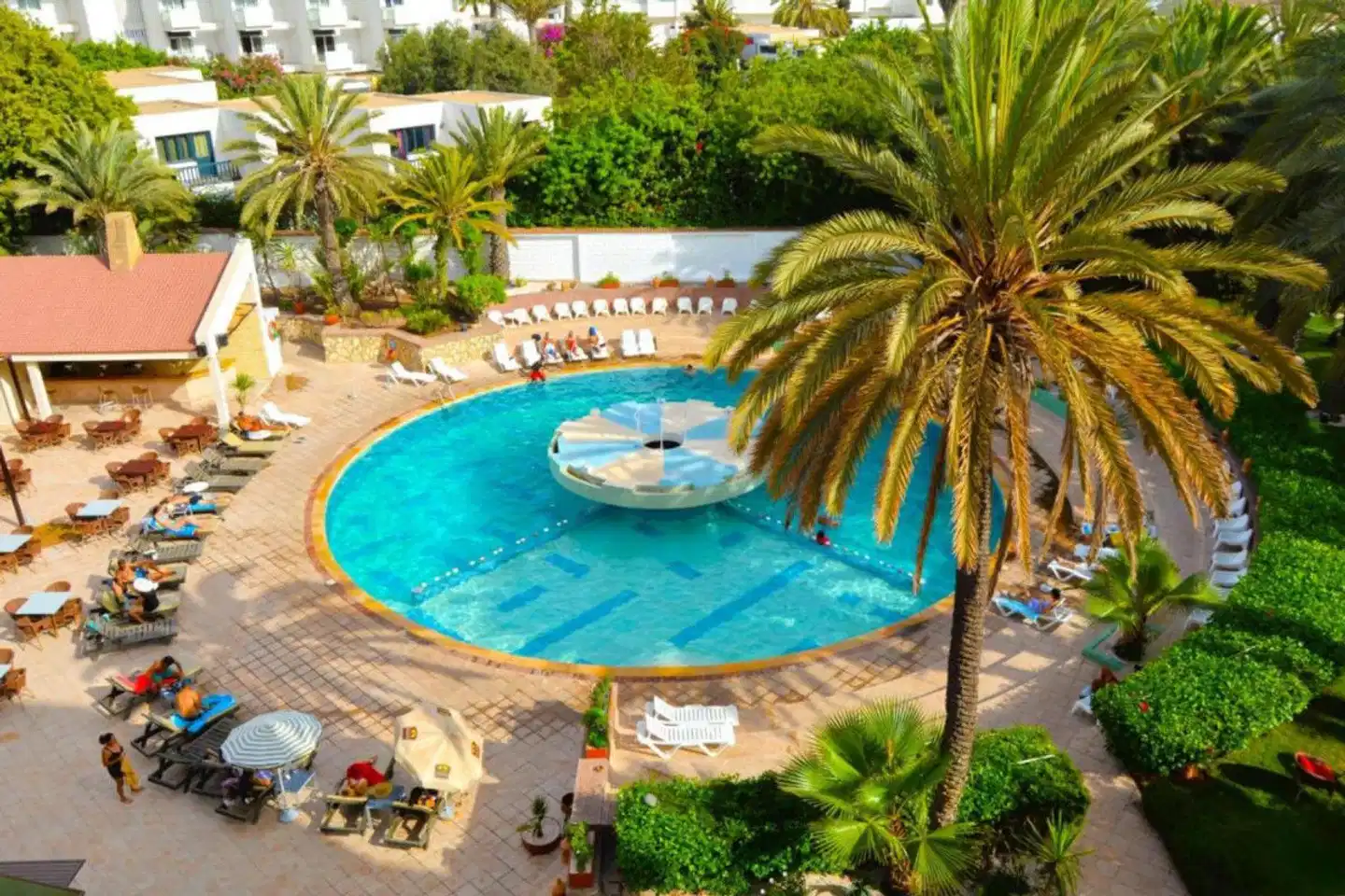 Hamilton Agadir Pool