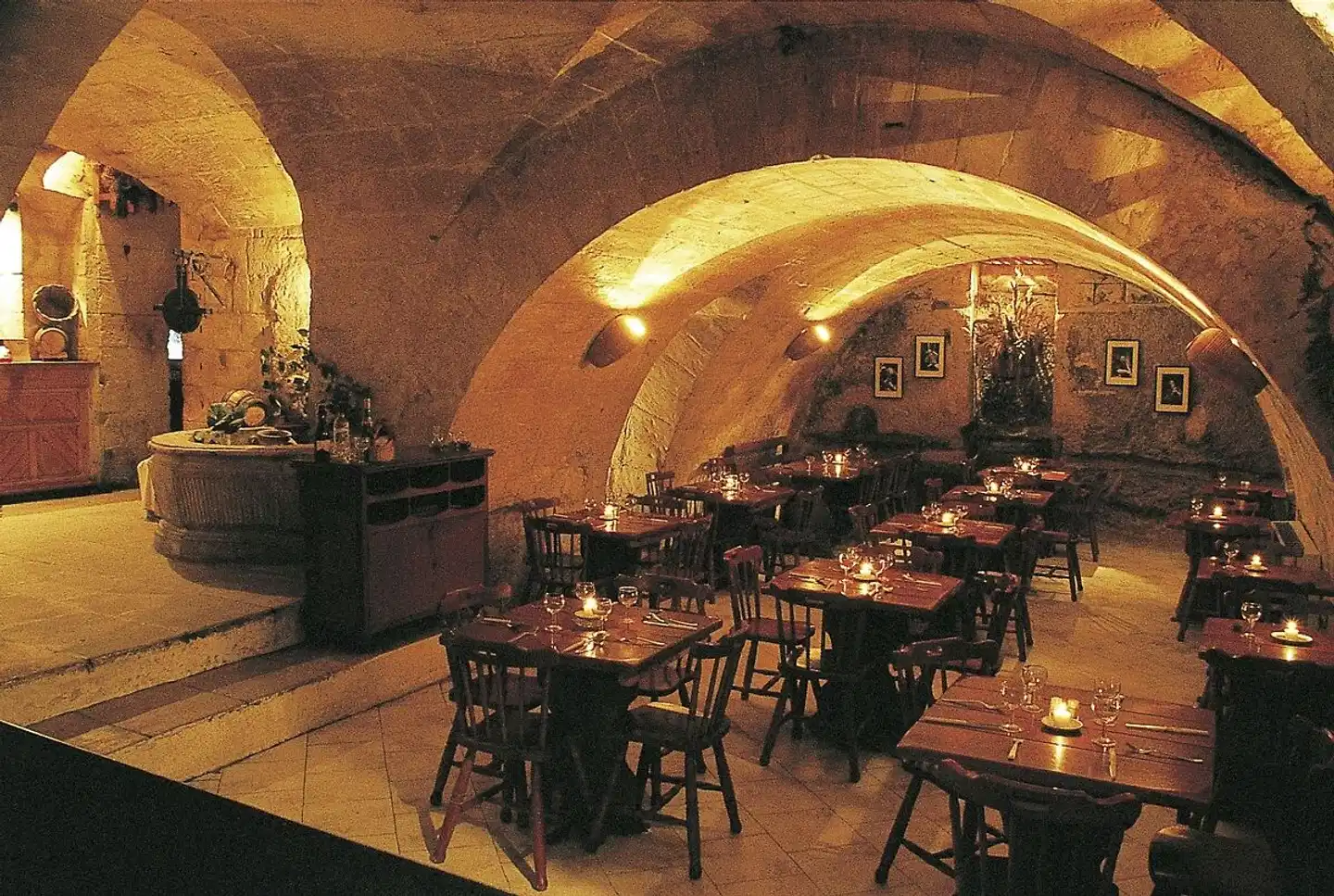 Castille Hotel Restaurant