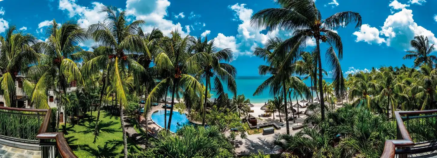 Royal Palm Beachcomber Luxury OUTDOOR