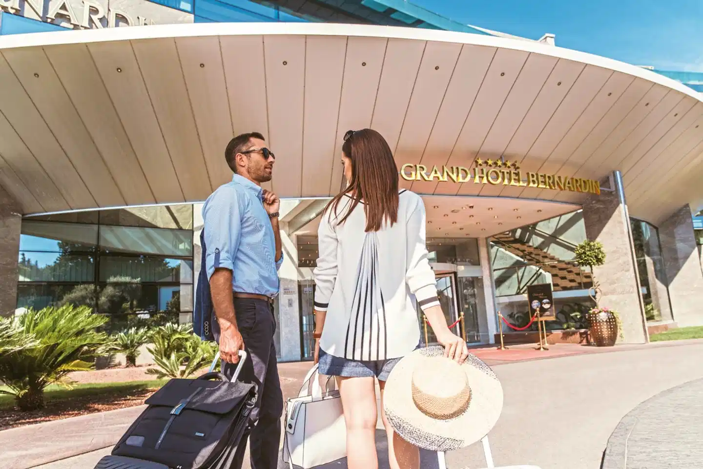 Grand Hotel Bernardin Personen