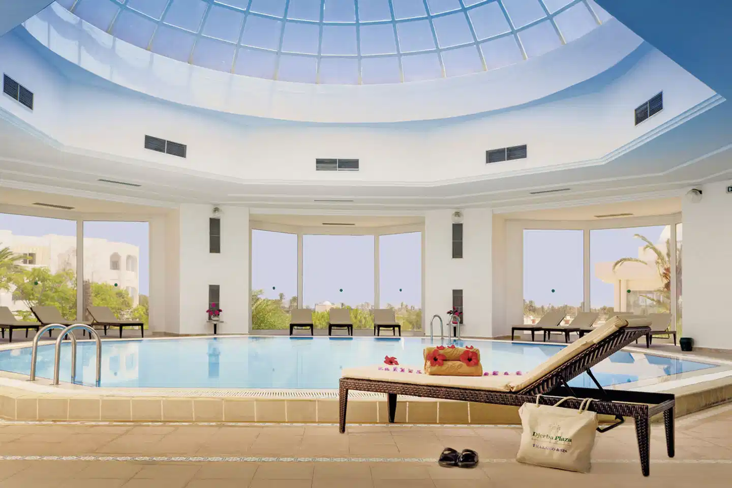 Djerba Plaza Thalasso & Spa Hallenbad