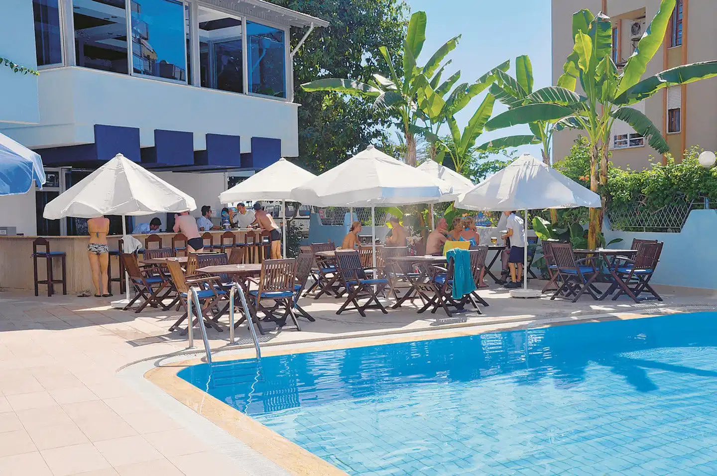 Blue Diamond Alya Pool