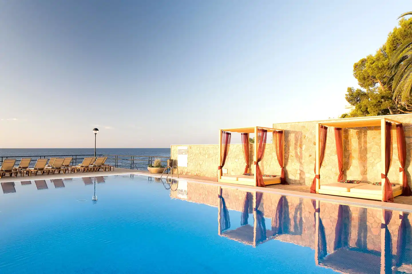 Barceló Illetas Albatros POOL