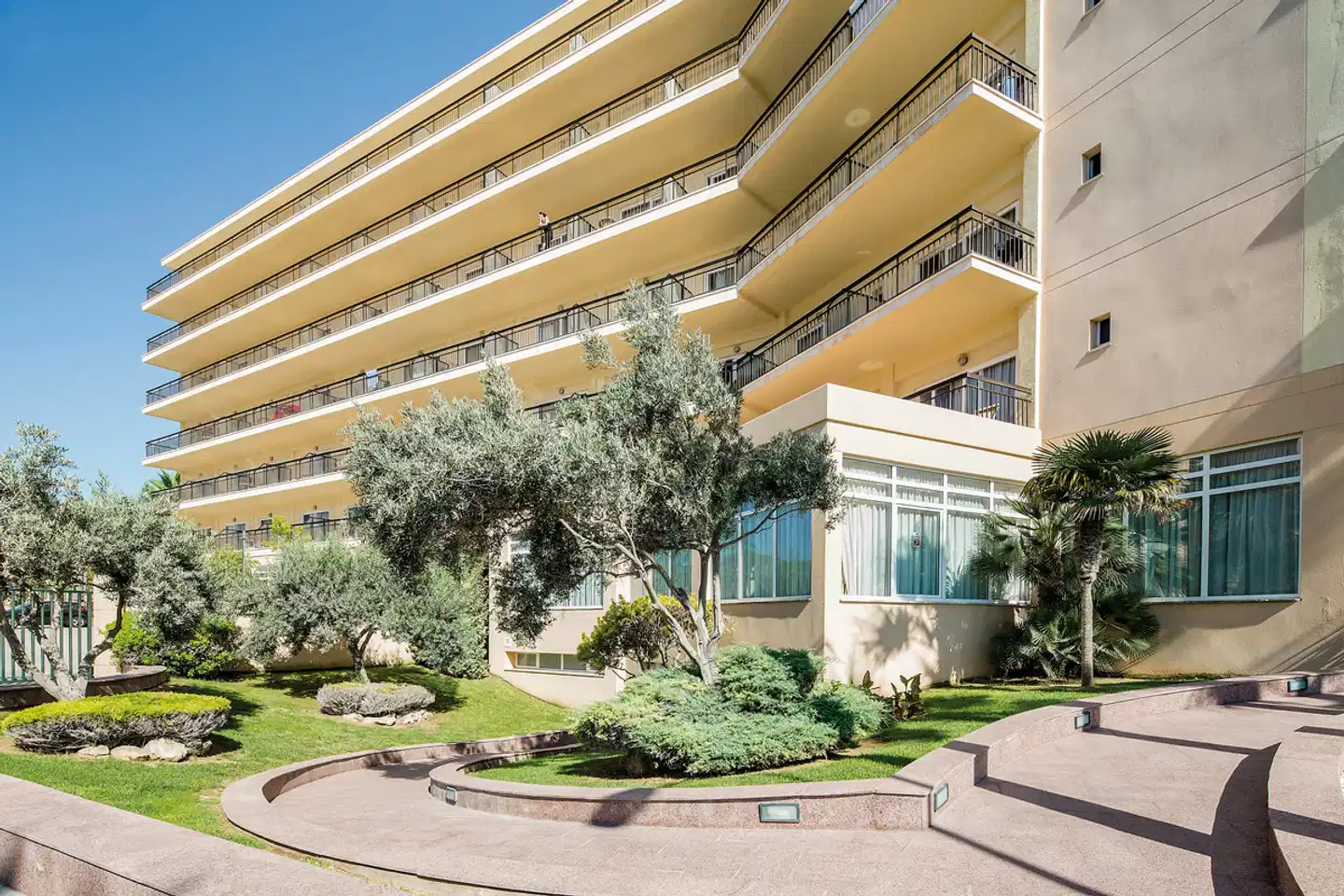 THB El Cid Aussenansicht