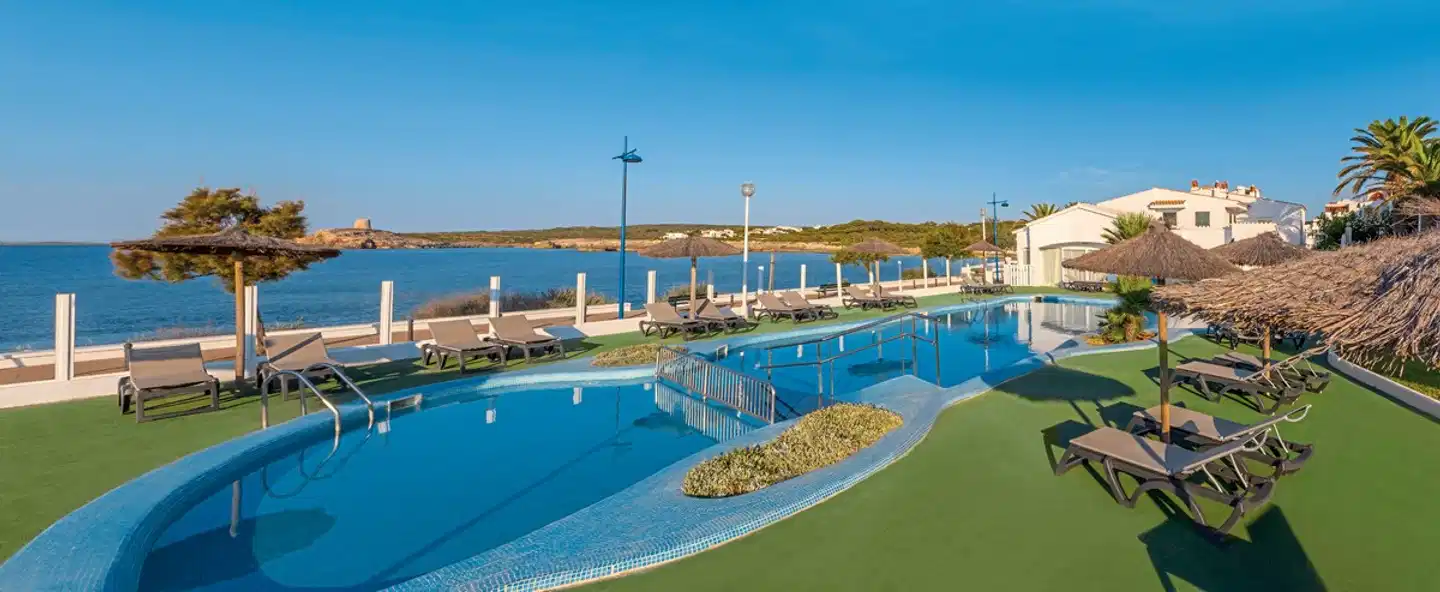 AluaSun Far Menorca by AMR Collection Pool