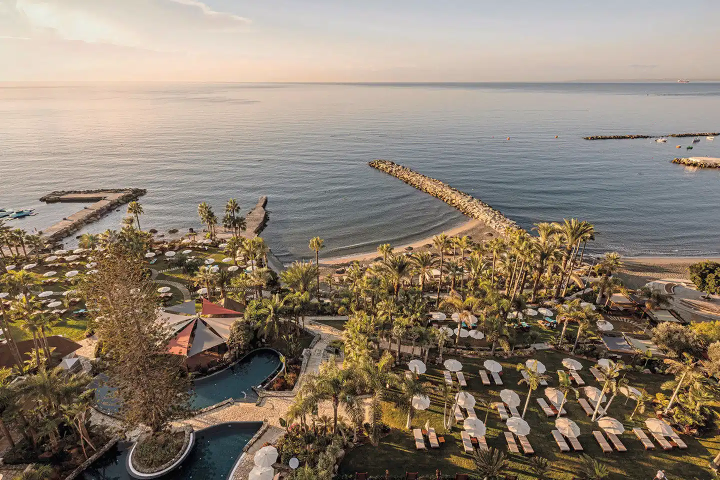 Amathus Beach Limassol Landschaft