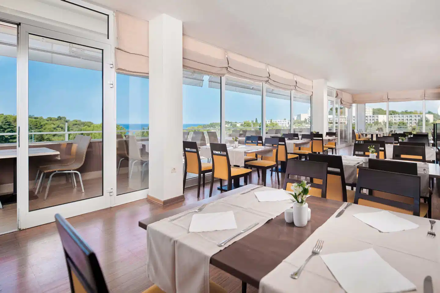 Albatros Plava Laguna Restaurant