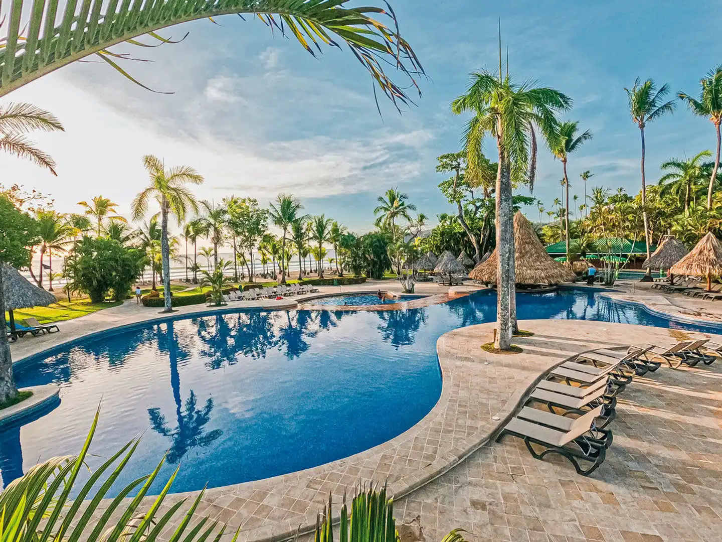 Barceló Tambor Pool